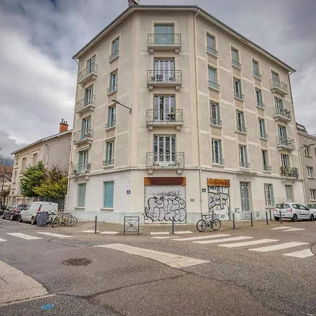 Le Charreton 1 I Ile Verte / Chu De Grenoble Exterior photo